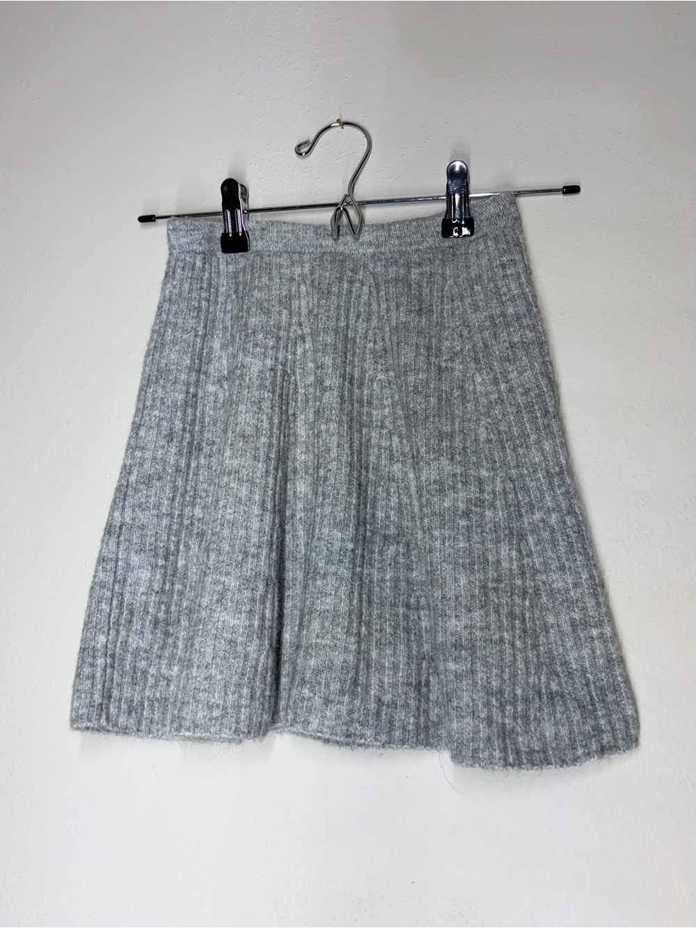 H&M Ribbed Knit A-Line Skirt - Gray